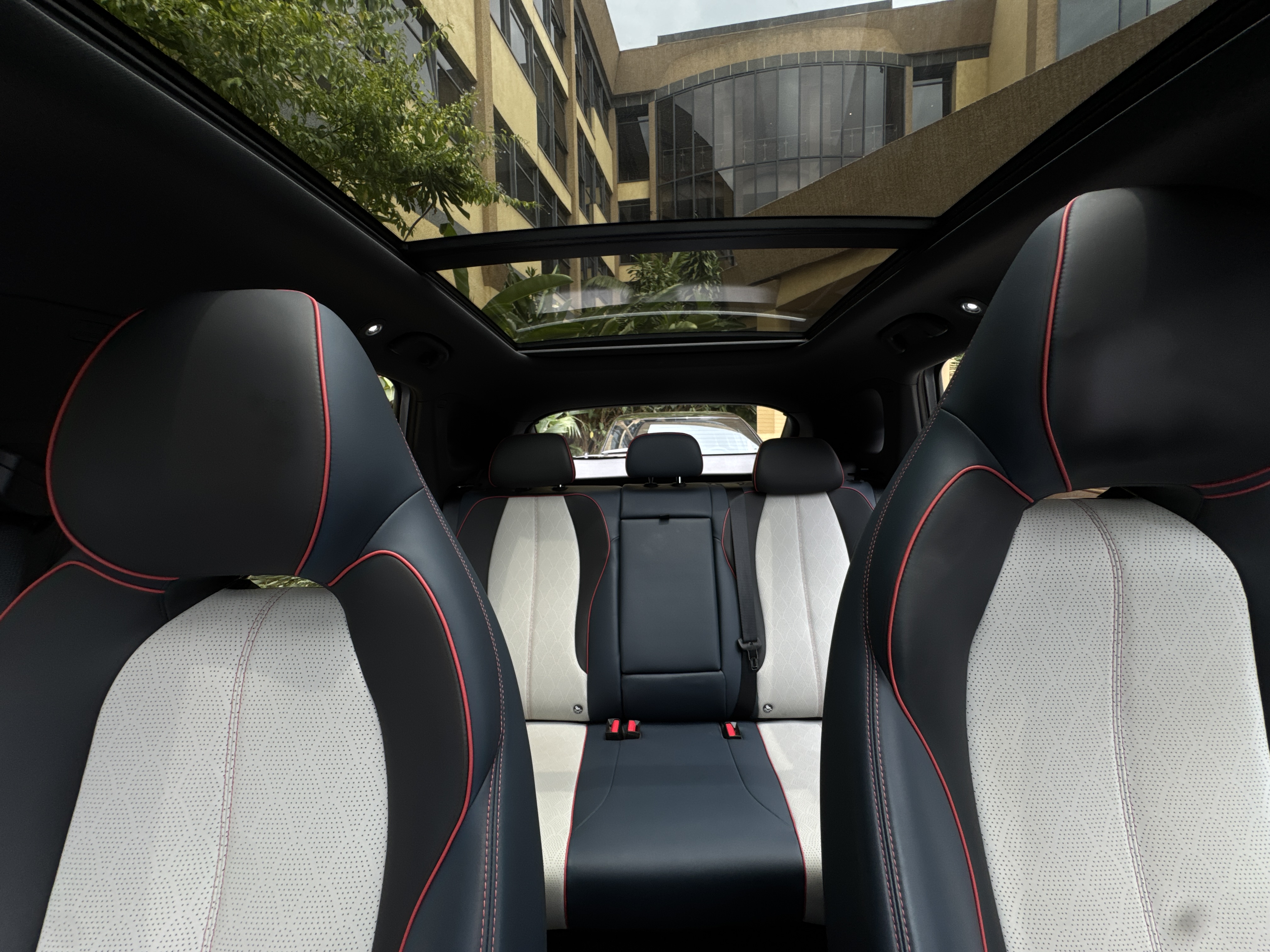 BYD Atto 3 interior 4